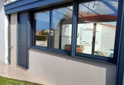 maçon Aizenay-1